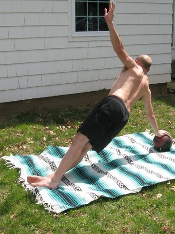 Medicine Ball Spartan Twists