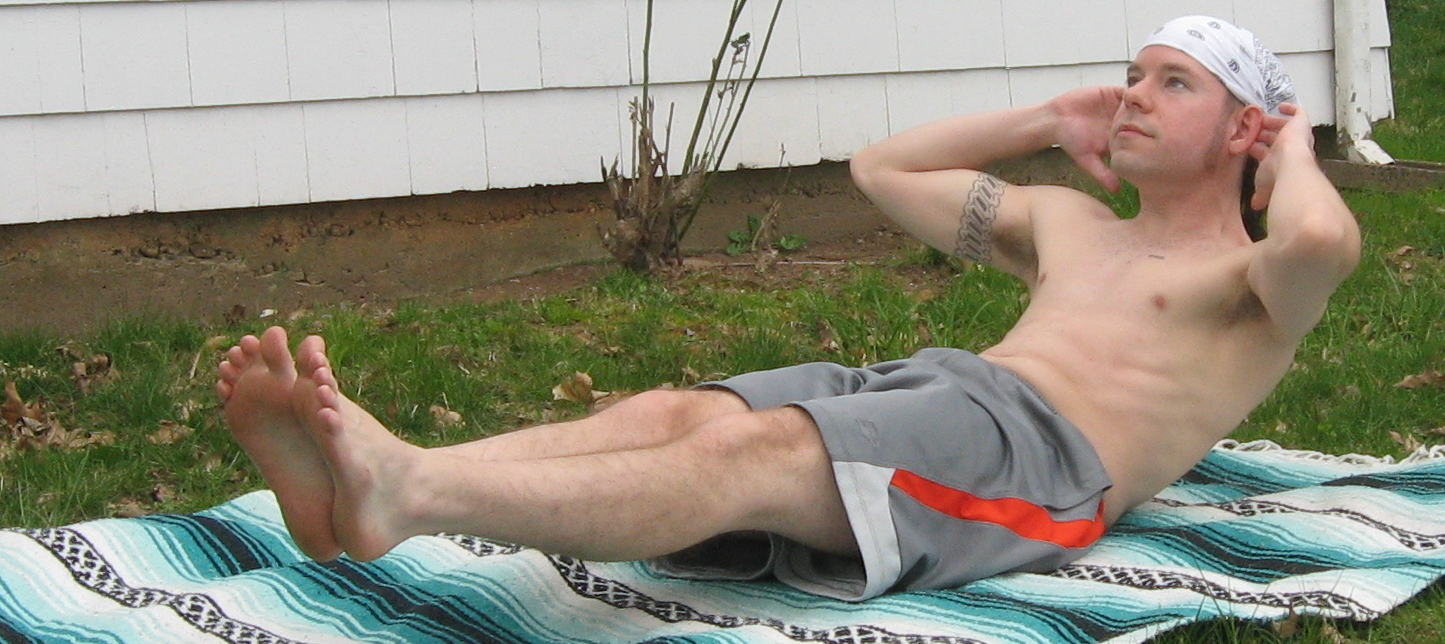 Crunches: Legs Straight (abs)